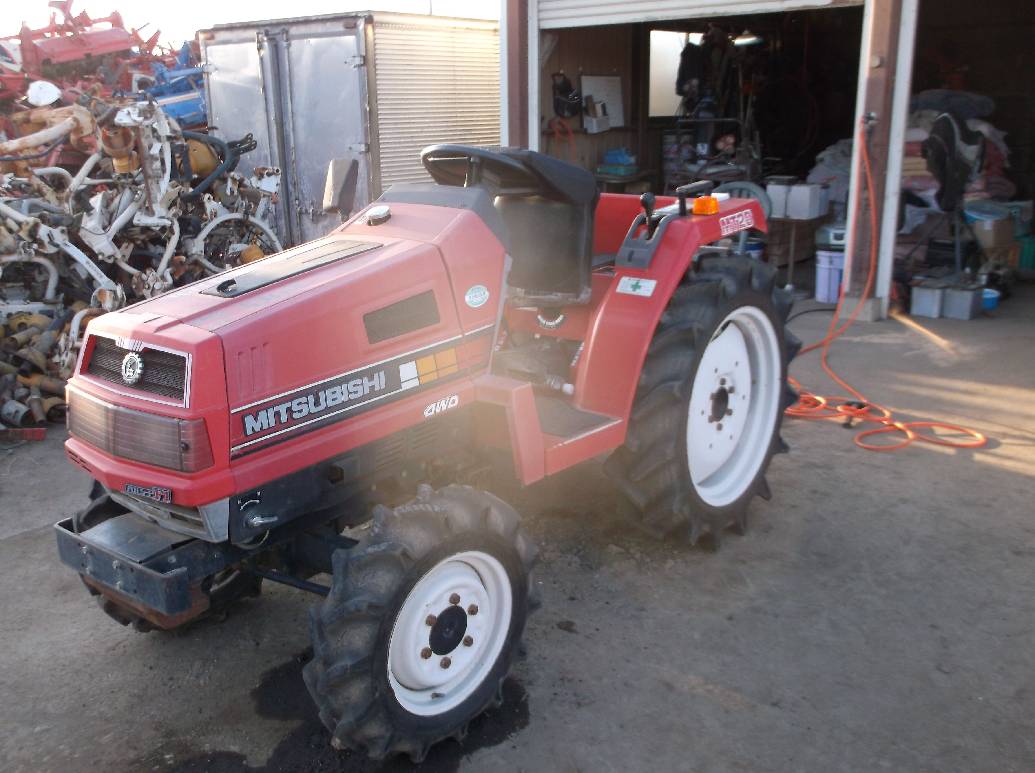 MITSUBISHI MT20D
